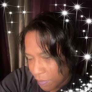 Meet your Posher, Eve